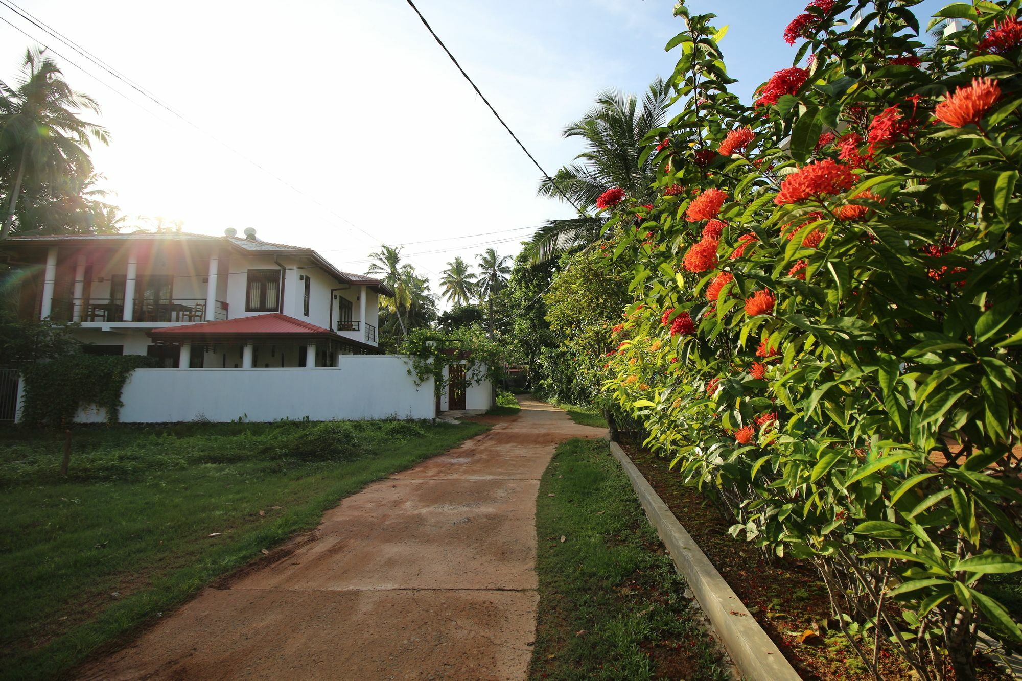 River Breeze Villa Bentota Eksteriør bilde